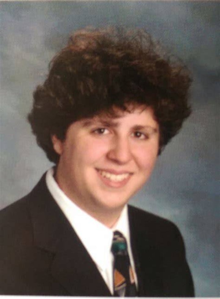 JonTron if he were young Danny Devito r/JonTron