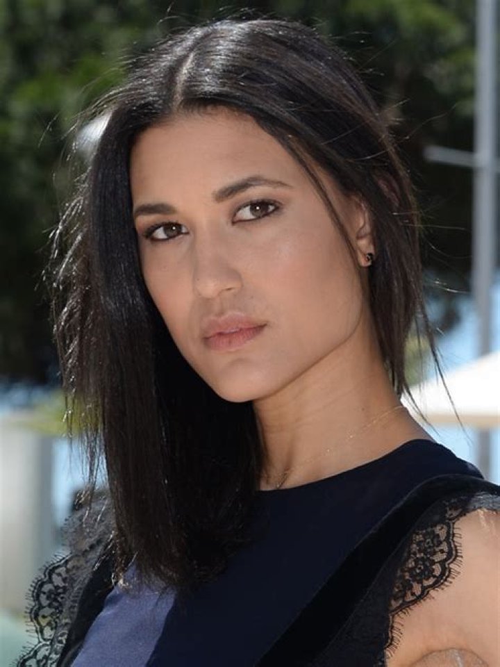 julia jones Google Search Julia jones, Beleza americana, Beleza indiana