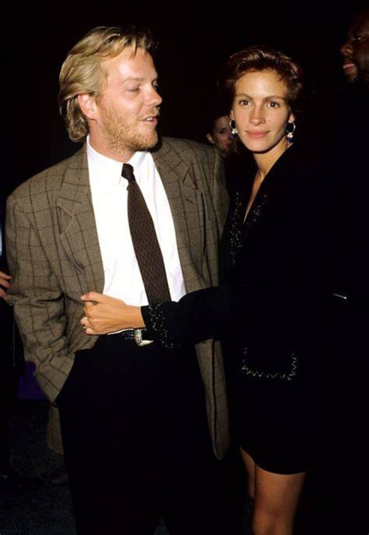 Julia Roberts & Kiefer Sutherland from Throwback Couples at the Oscars