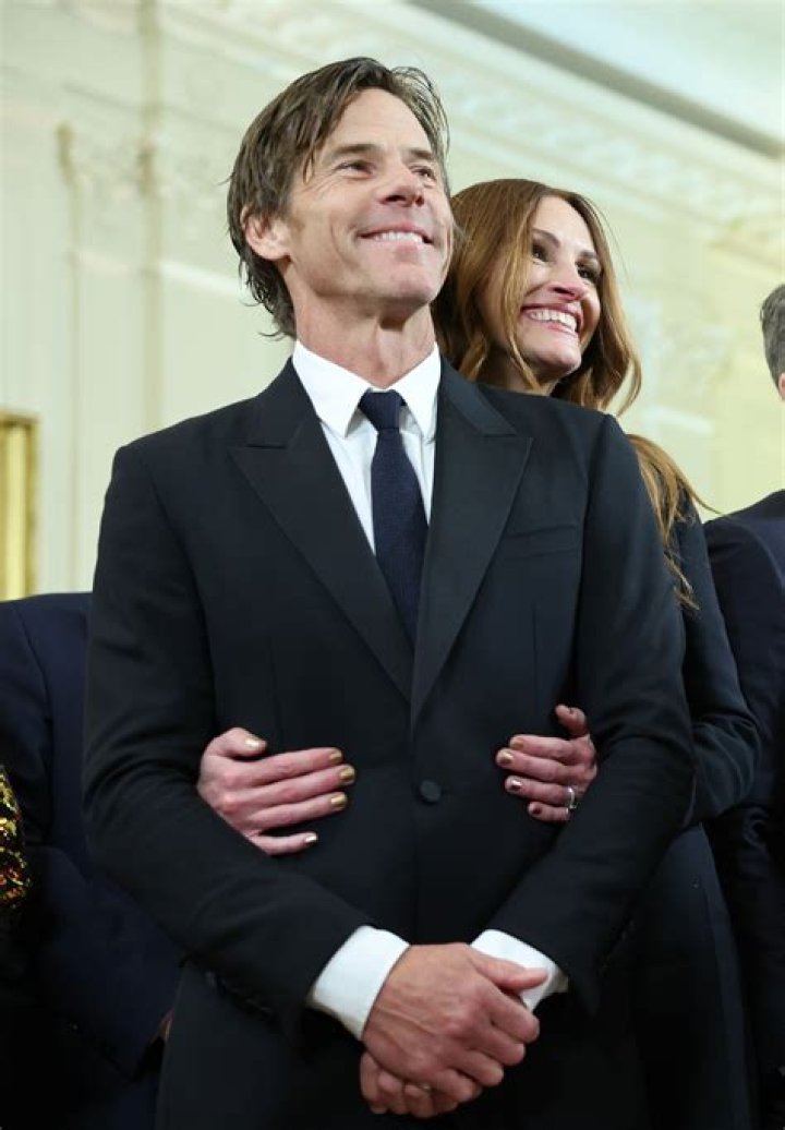 Julia Roberts, Danny Moder Son Phinnaeus Photos Growing Up Closer Weekly
