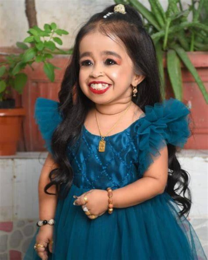 Jyoti Amge Here's the Entire Cast of Freak Show, American Horror