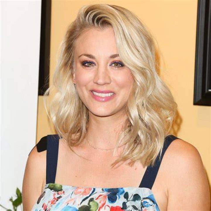 Kaley Cuoco Kaley cuoco, Kaley cuoco body, Celebs