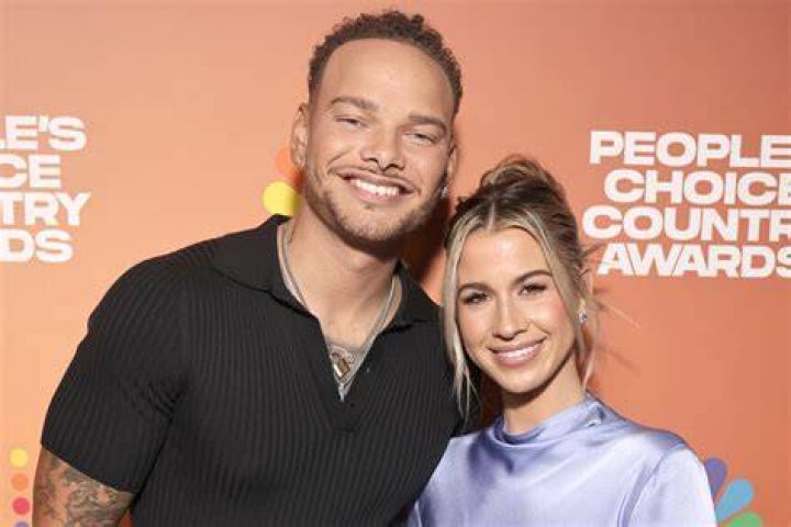 Kane Brown ethnicity, parents, girlfriend, net worth, songs Tuko.co.ke