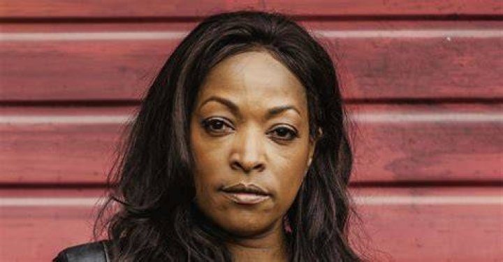 Kellita Smith Children, Net Worth, Married, Husband, Measurements