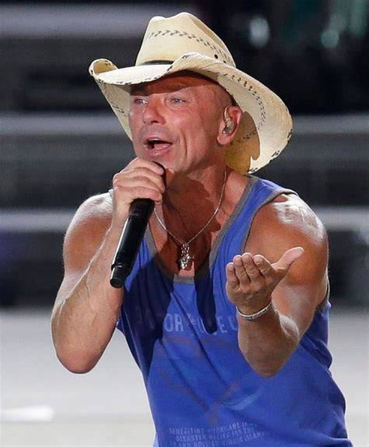 Kenny Chesney "Sun Goes Down" Tour 2024 Lumen Field 96.9 KAYO