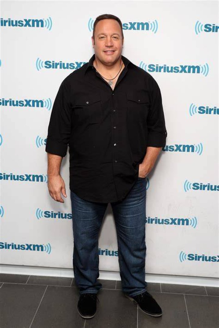 Kevin James Biography, Height & Life Story Super Stars Bio
