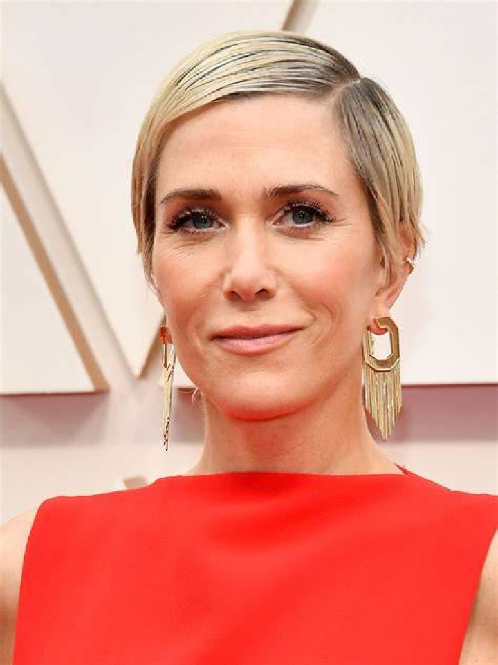 Kristen Wiig to Star in MGM's Film Adaptation of The Husbands