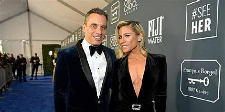 Lana Gomez Wiki. Who is Sebastian Maniscalco&rsquo;s wife?