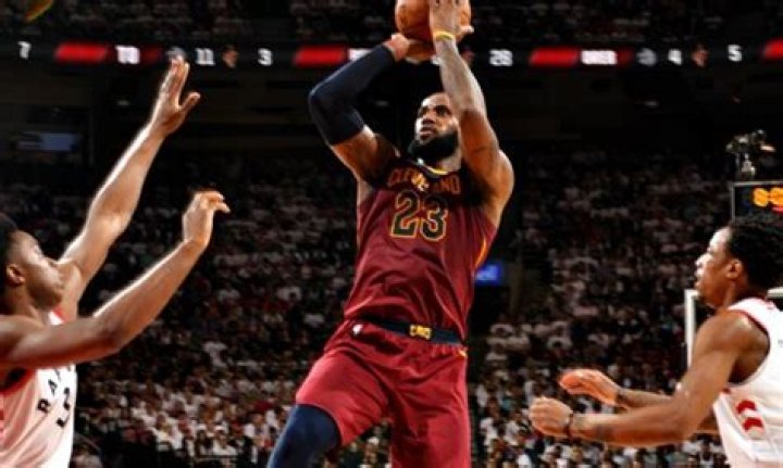 LeBron James drops to 04 for first time since rookie season, Lakers