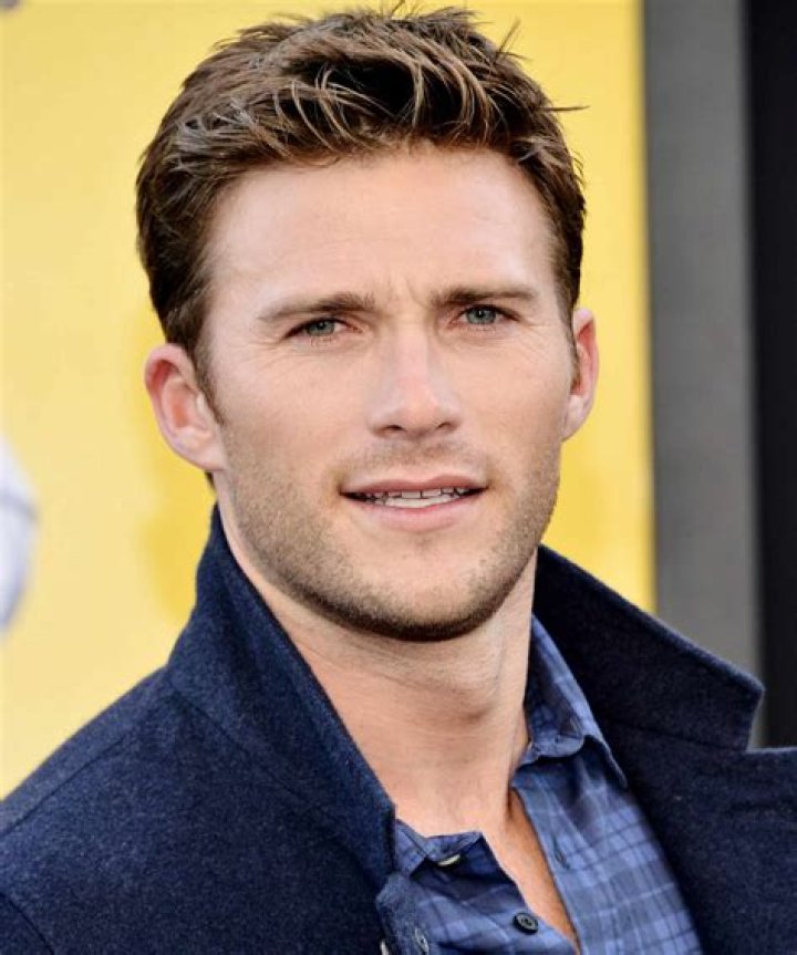 Let Scott Eastwood Demonstrate How to Properly Wash Man Denim Racked