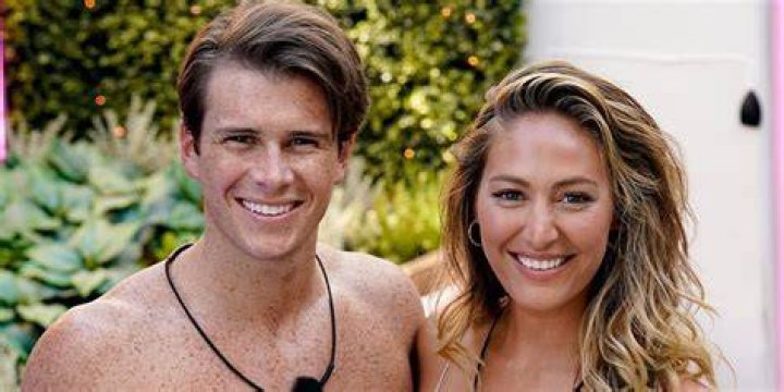 Love Island USA Moira slammed by fans as 'gross' after she poops