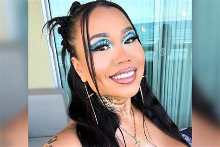 Lovely Mimi Husband, Boyfriend, Age, Height, Net Worth, Family, BIO
