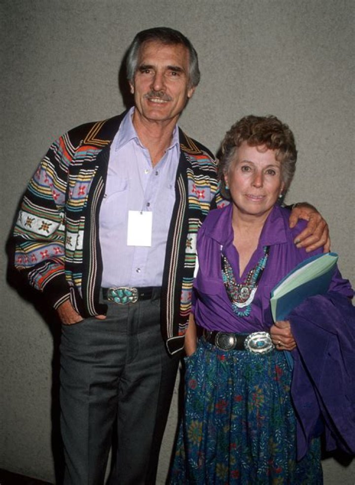 &lsquo;McCloud&rsquo; Star Dennis Weaver Proposed Twice & Wed Wife of 61 Years on
