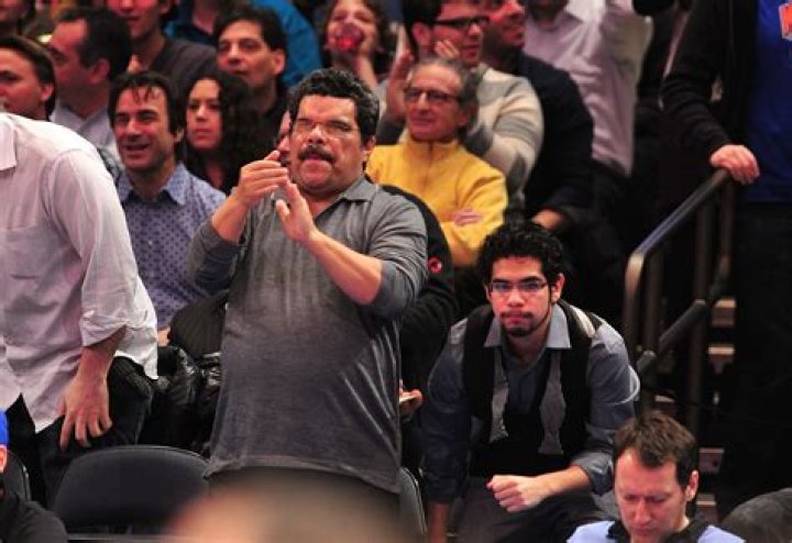 Luis Guzm&aacute;n Has 5 Children & 4 Are Adopted All We Know About Their Lives