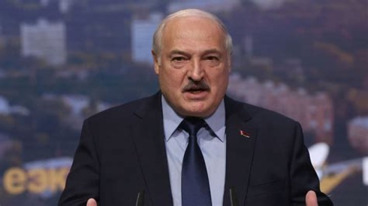 Lukashenko offers nuclear weapons to nations willing &lsquo;to join the Union