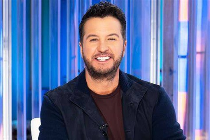 Luke Bryan Exclusive Interviews, Pictures & More Entertainment Tonight