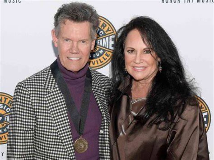 Mary Davis (Randy Travis Wife) Bio, Wiki, Age, Height, and Net Worth