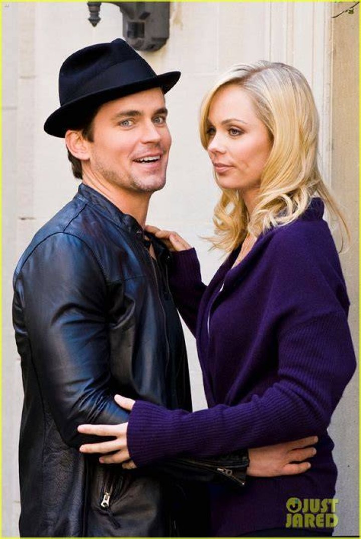 Matt Bomer & Laura Vandervoort Kiss for 'White Collar'! Matt Bomer