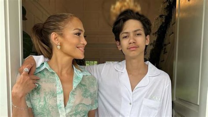 Max Mu&ntilde;iz Jennifer Lopez Music Wiki FANDOM powered by Wikia
