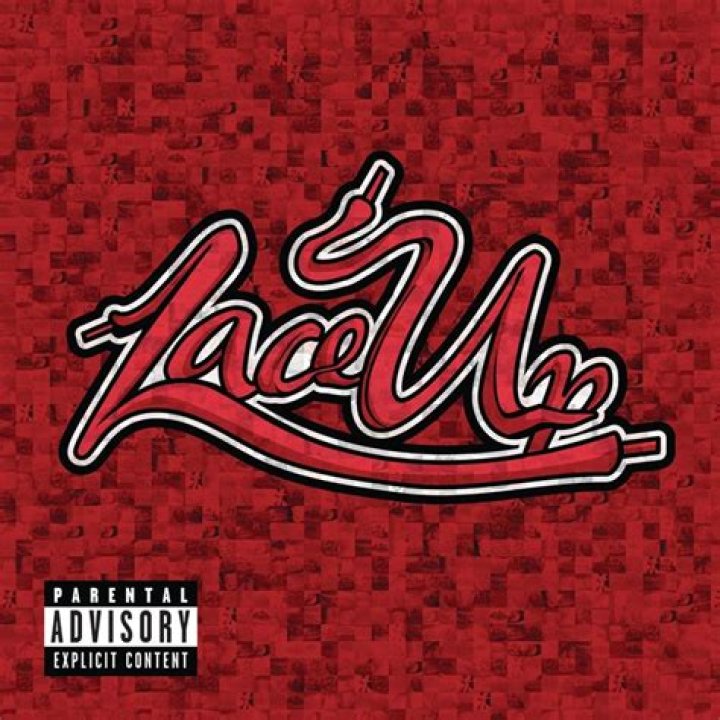 MGK Lace Up Handsome Artist Tattoo TattooMagz &rsaquo; Tattoo Designs