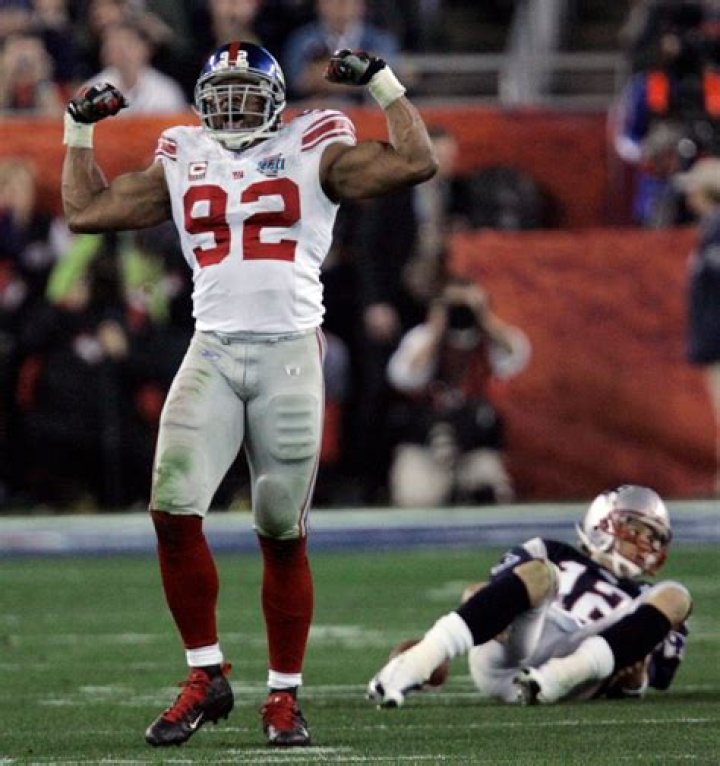 Michael Strahan's exwife arrested for violating her exgirlfriend's