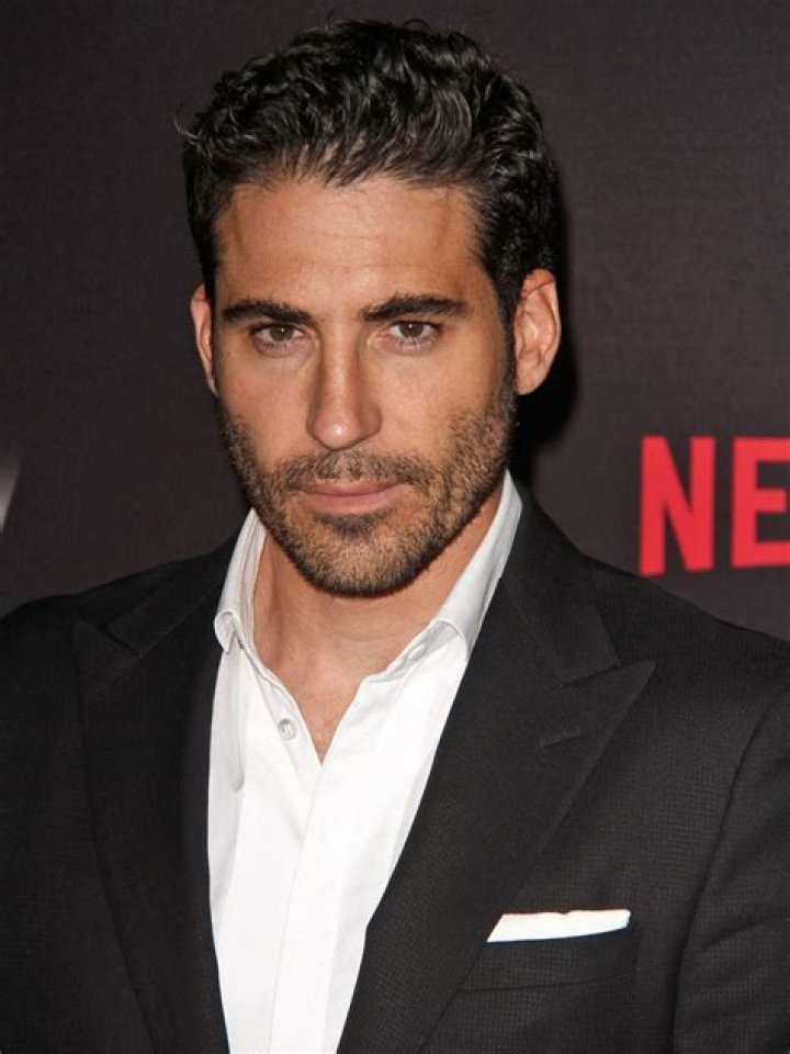 Miguel &Aacute;ngel Silvestre Movies, Bio and Lists on MUBI