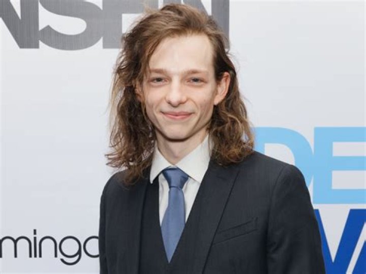 Mike Faist, Ben Levi Ross & Mallory Bechtel to Voice Dear Evan Hansen