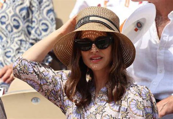 Natalie in CHIC YouTube