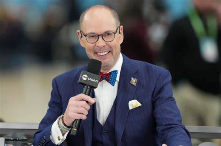 NBA host Ernie Johnson went viral for rooting for Trump. What does he