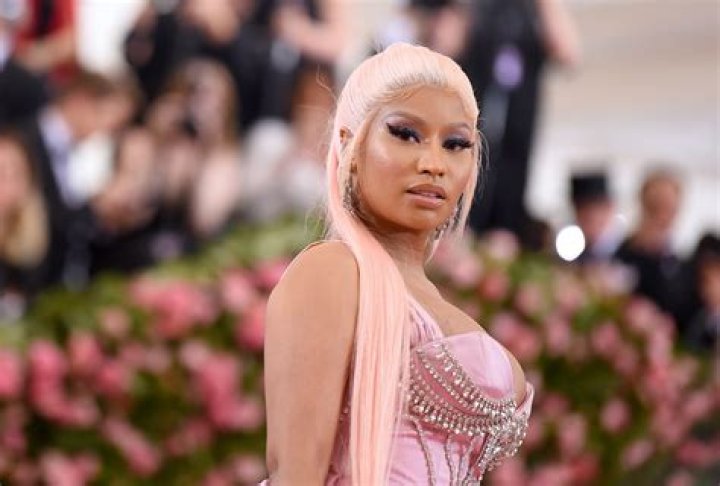 Nicki Minaj&rsquo;s Fans Are Convinced She&rsquo;s Her First Baby In