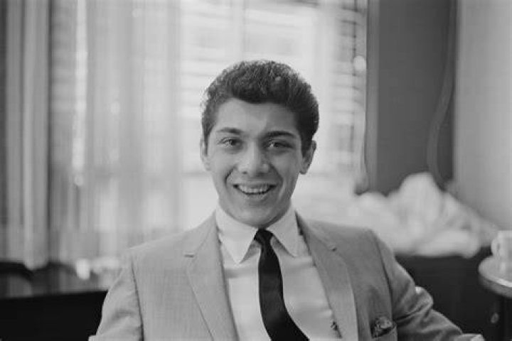 Paul Anka Age, Net worth Weight, Kids, Wife, BioWiki 2022 The Personage