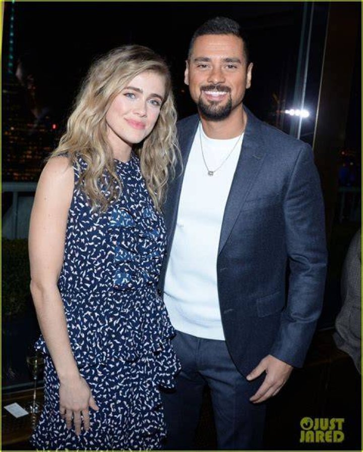Photo melissa roxburgh j r ramirez make their couple debut at nbc