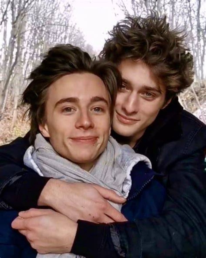 Pin di Eliott Demaury su Dylan J. Lee