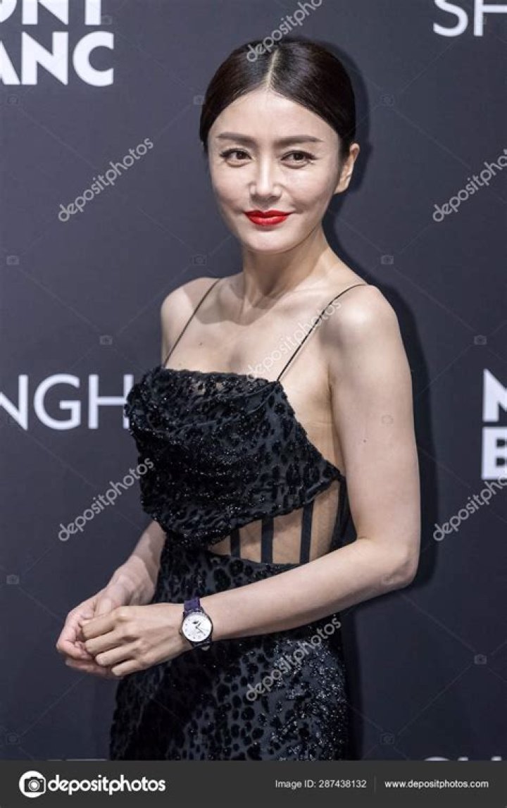 Qin Lan, 41, Says She&rsquo;s Now Open To Dating A Much Younger Guy After