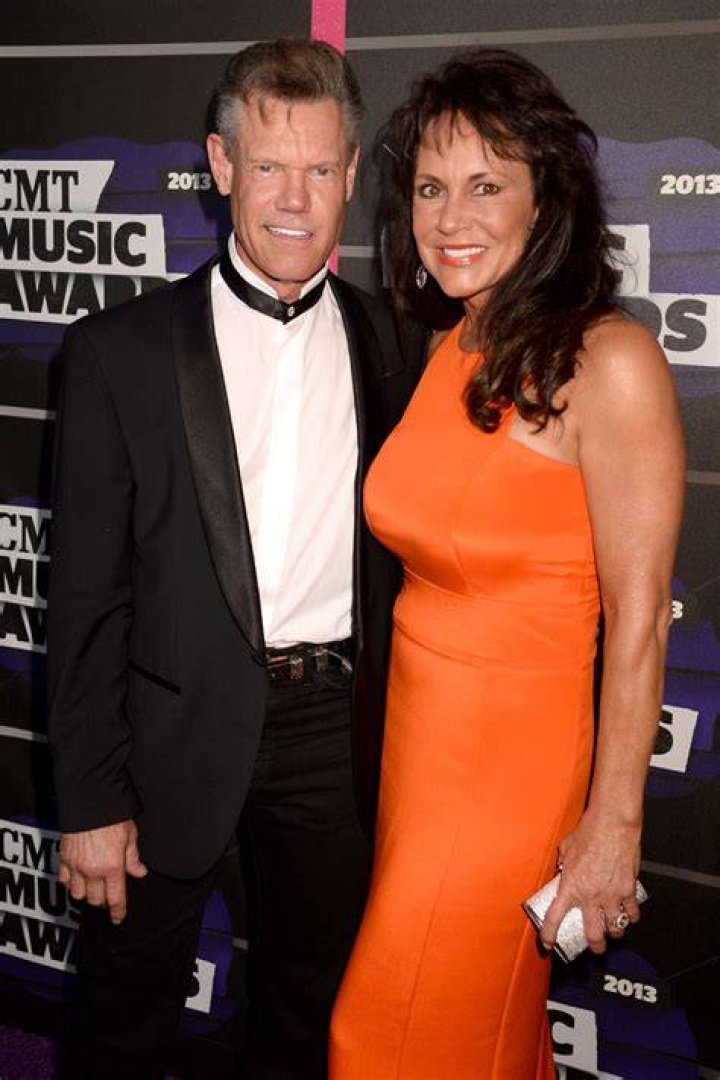 Randy Travis Has Married Fianc&eacute;e Mary Davis Two Years After Suffering a