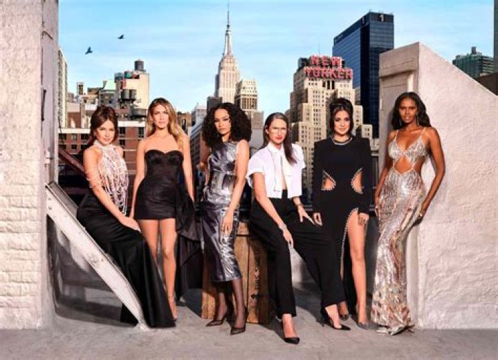 Real Housewives of New York 2023 &mdash; Jenna Lyons called out for 'shady