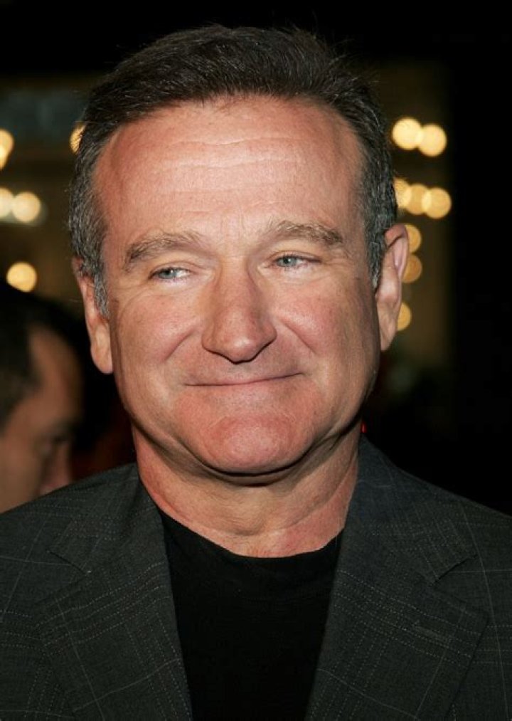 Robin Williams Biography, Height & Life Story Super Stars Bio