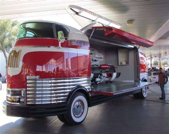 S20 1939 General Motors Futurliner Bus MAG Auctions