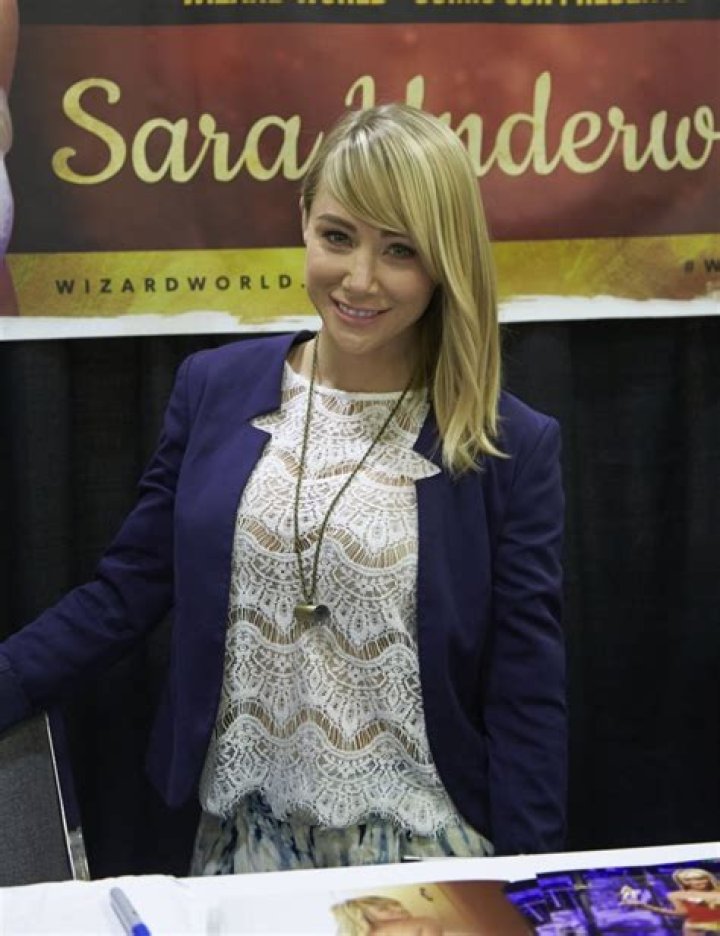 Sara Underwood, the World's Hottest Globe Trotter, Is on a Sexy African