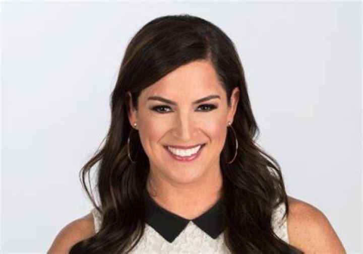 Sarah Spain Wiki, Biography, Age, Net Worth, Husband, Married, Bra