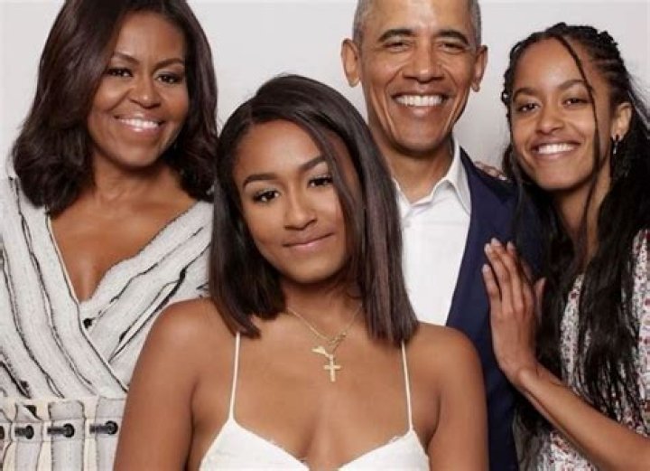 Sasha Obama Net Worth How Much Is Her Worth in 2022? Who's Her