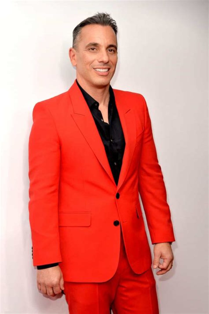 Sebastian Maniscalco Wiki, Height, Weight, Age, Girlfriend, Family