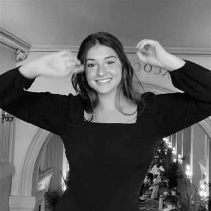 Shea Joelle James Facts About Kevin James' Daughter Dicy Trends
