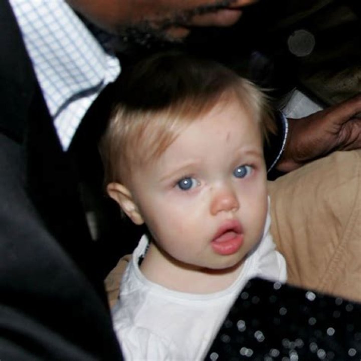 Shiloh Jolie Pitt Baby Photos Shiloh Jolie Pitt Doesn T Look Like
