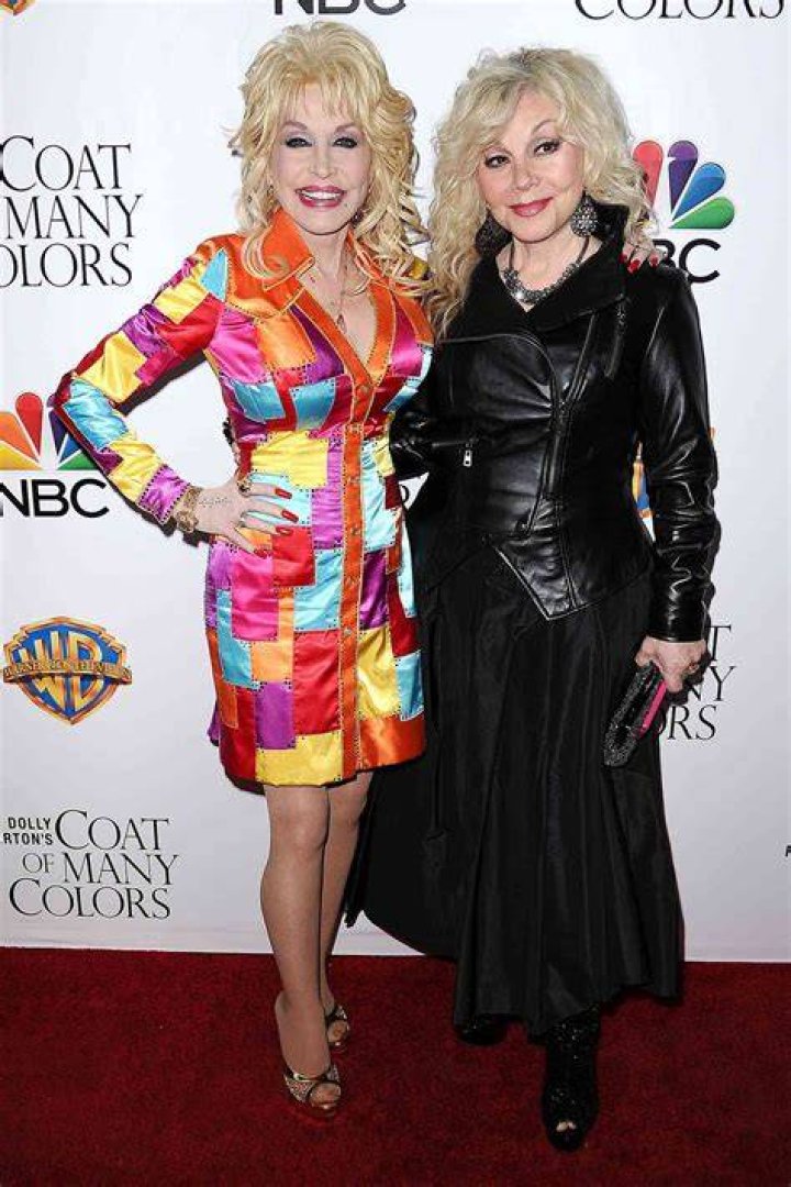 Stella Parton How old is Stella Parton? All about Dolly Parton&rsquo;s