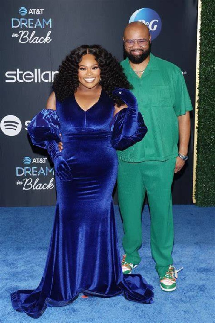 Tasha Cobbs Net Worth Husband Leonard) Famous People Today