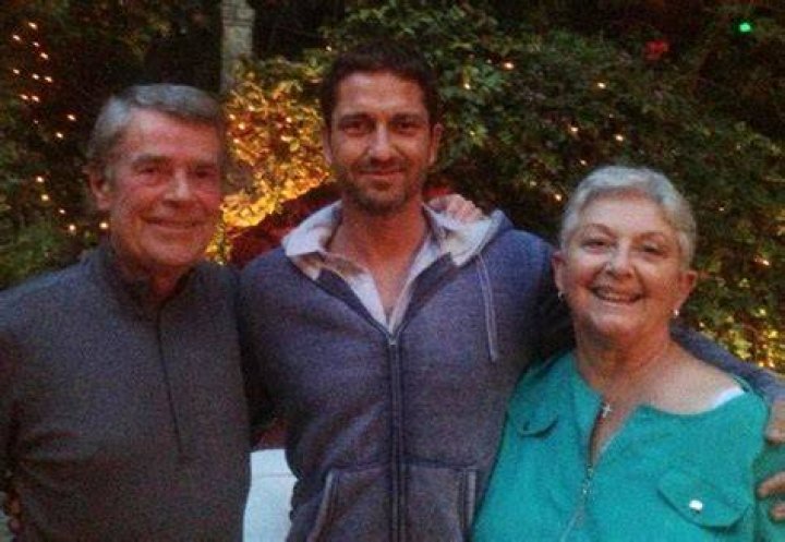 The Family of Gerard Butler Girlfriend, Siblings, Parents BHW