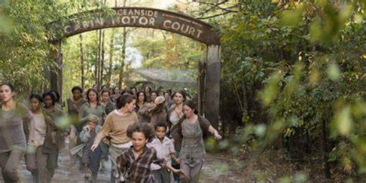 The Walking Dead boss reveals why Glenn had to die in jawdropping