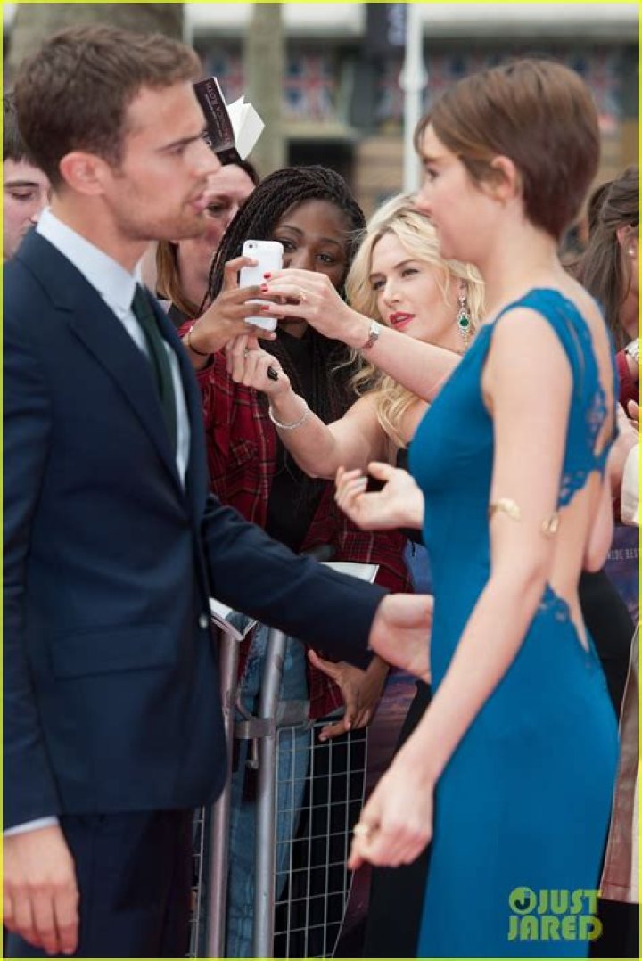 Theo James and Shailene Woodley Theo James and Shailene Woodley Photo