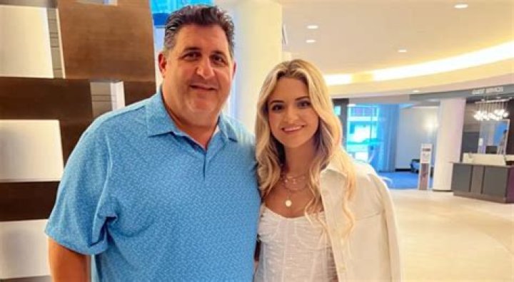 Tony Wife Everything To Know About Susan Crow Hollywood Life